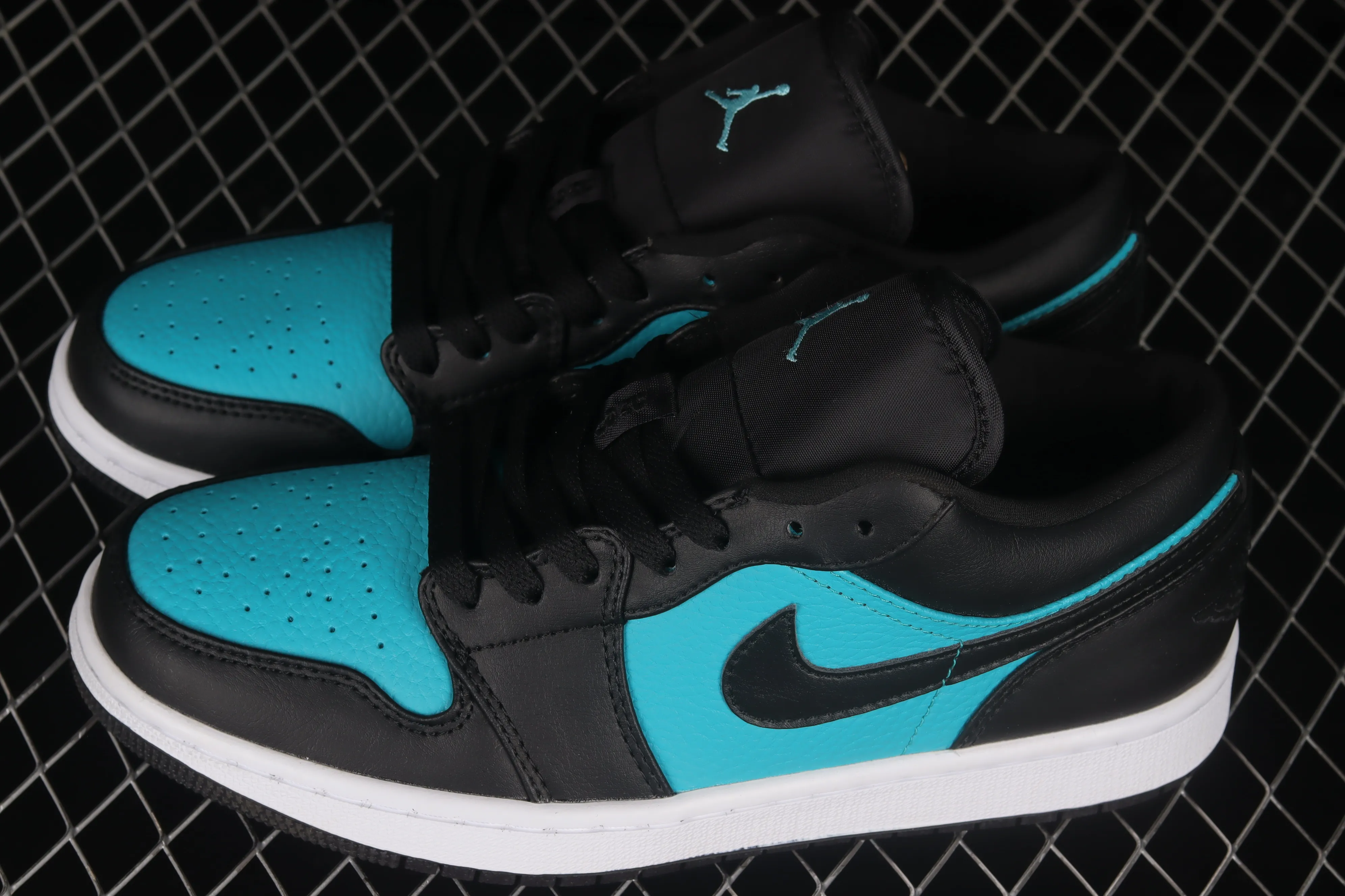 All categories Air Jordan Jordan series basketball shoes Air Jordan 1 Low Air Jordan 1 Low AJ1 Joe 1 low-top cultural and leisure sports sneakers 553558-026